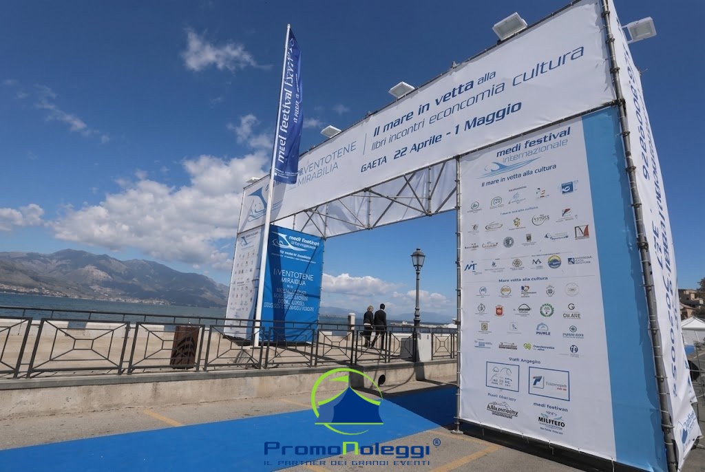 Layher — Promonoleggi